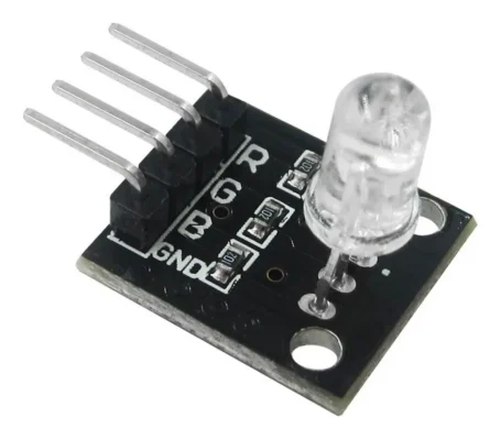 Módulo LED RGB KY-016 de 5mm con resistencias SMD integradas, mostrando los pines R, G, B y GND para conexión a microcontroladores.
